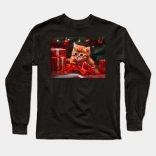 Cute ginger kitten on Christmas Eve Long Sleeve T-Shirt